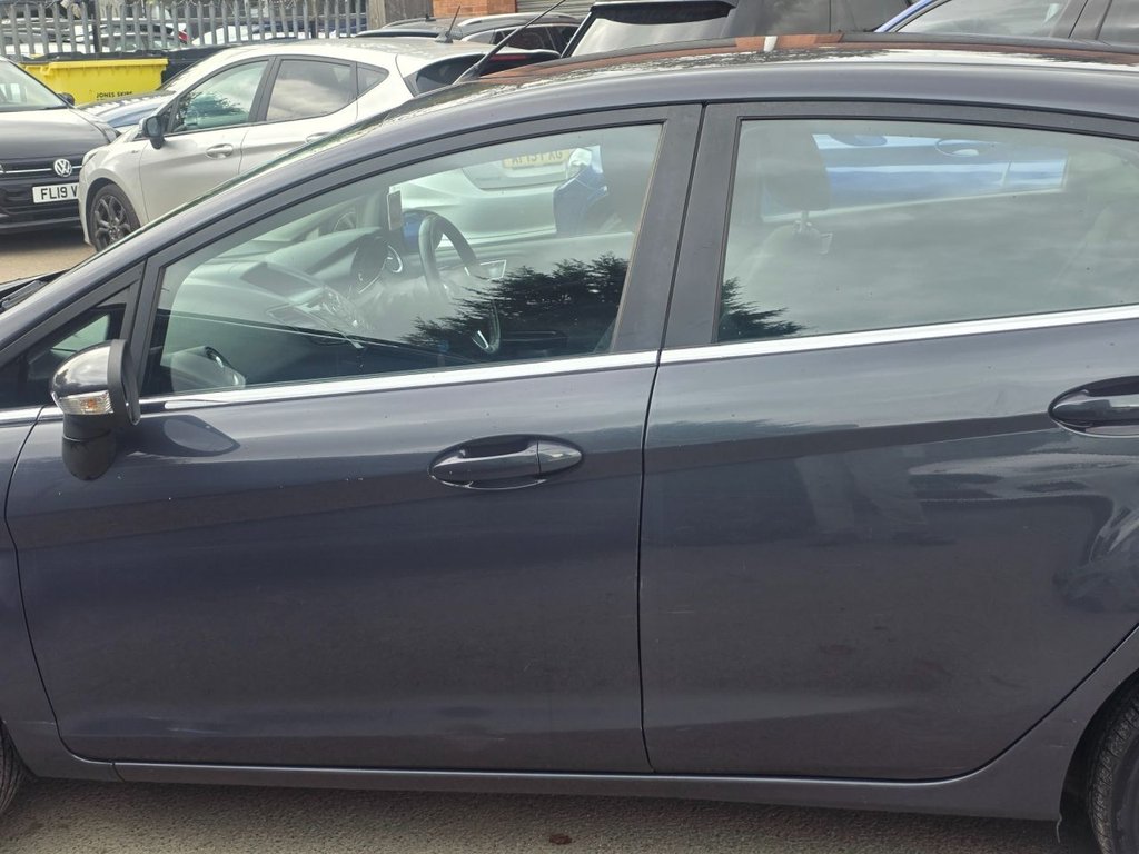 Used Ford Fiesta 2015 for sale - 76356939: Photo 21