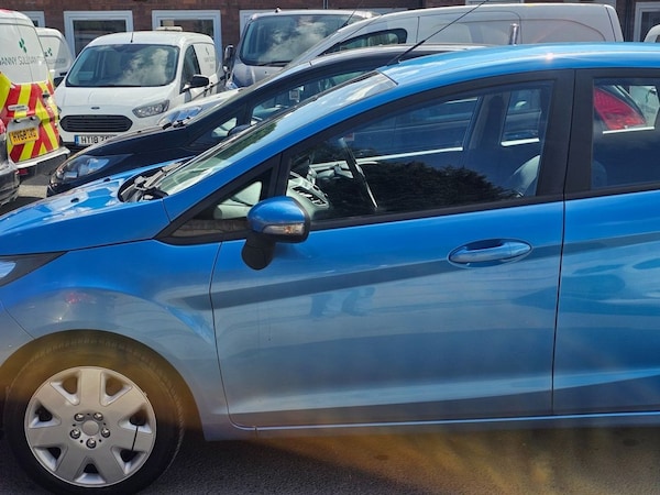 Used Ford Fiesta 2009 for sale - 76261004: Photo 17
