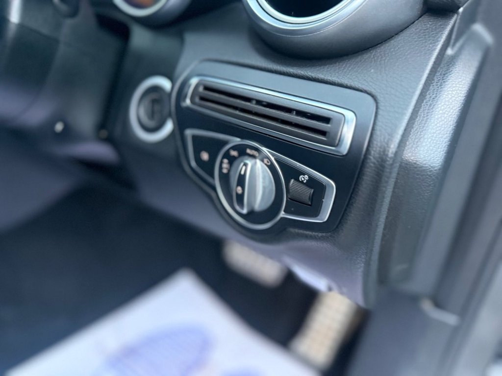 Used Mercedes-Benz C Class 2017 for sale - 76385944: Photo 31