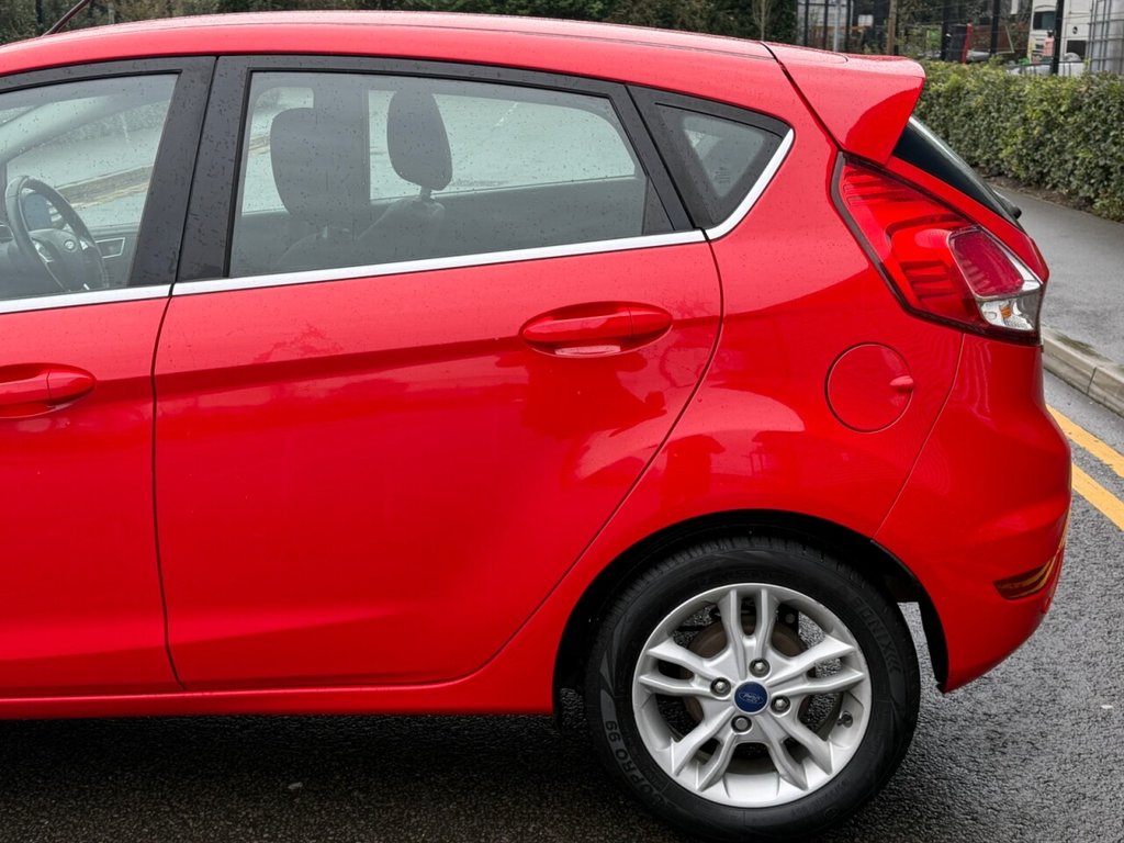 Used Ford Fiesta 2016 for sale - 76973532: Photo 16