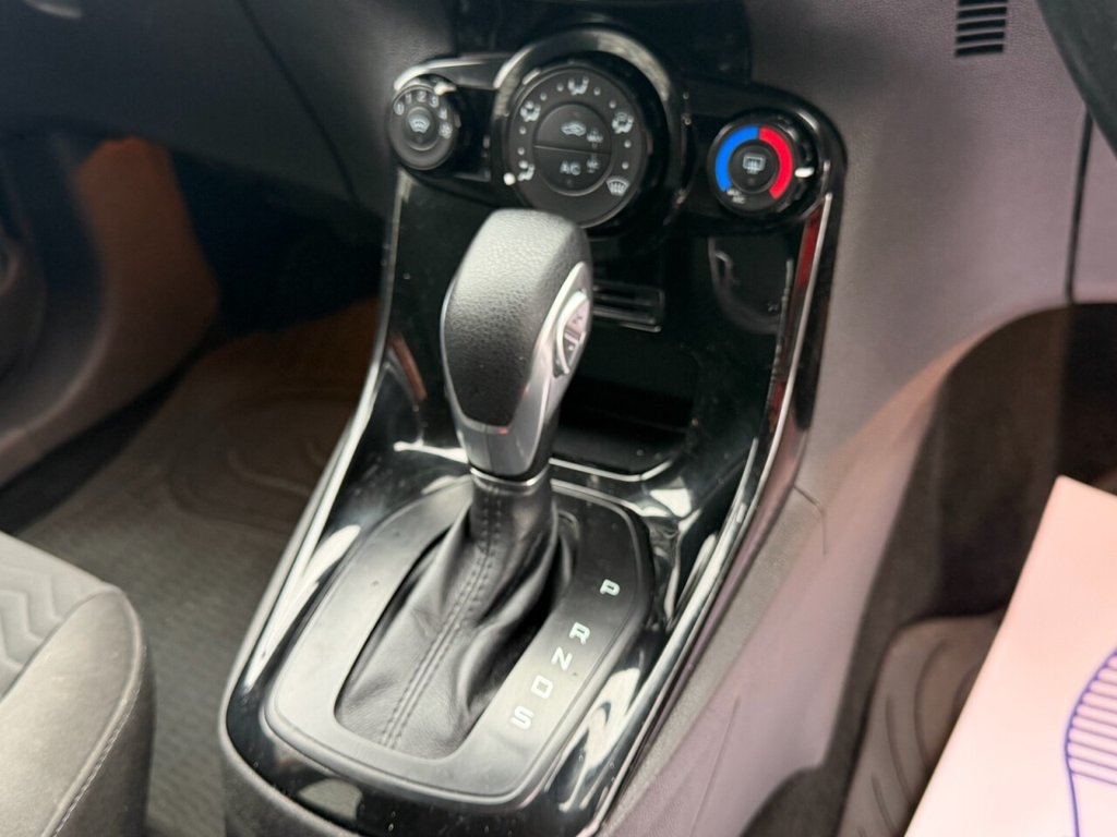 Used Ford Fiesta 2016 for sale - 76973532: Photo 30