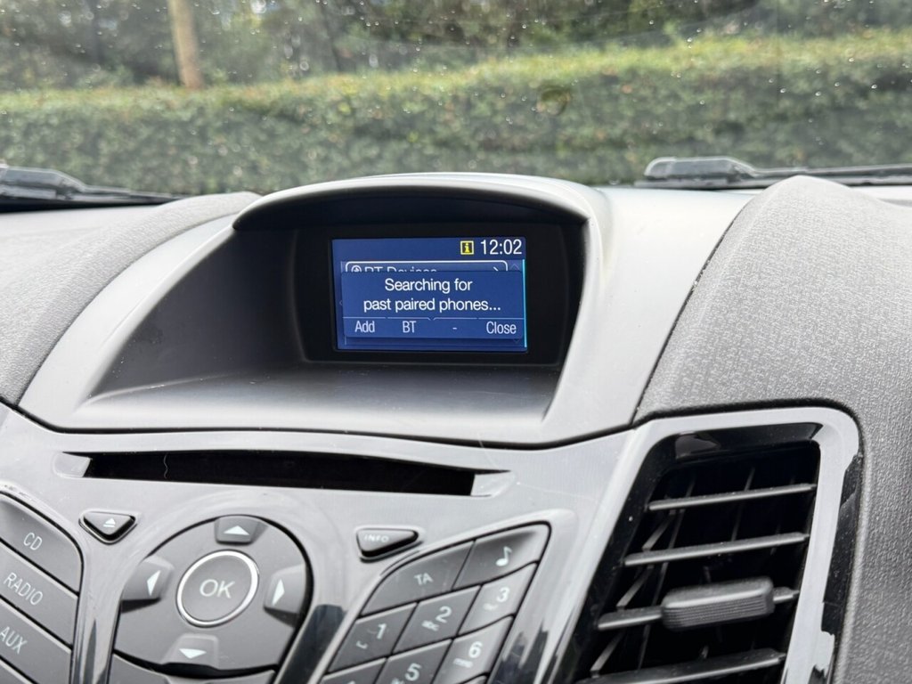 Used Ford Fiesta 2016 for sale - 76973532: Photo 33