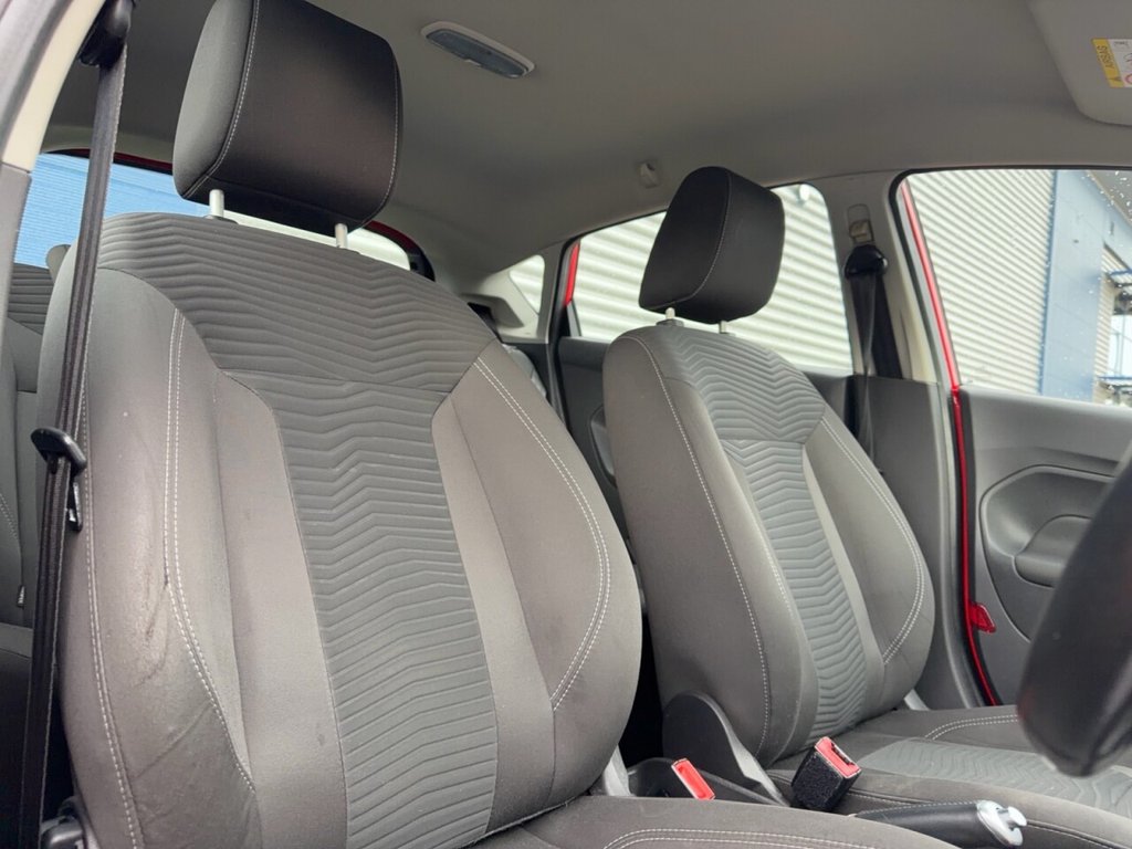 Used Ford Fiesta 2016 for sale - 76973532: Photo 40
