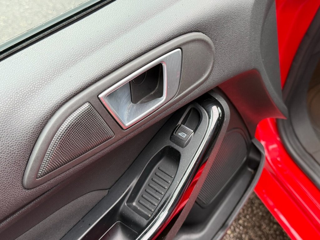 Used Ford Fiesta 2016 for sale - 76973532: Photo 45