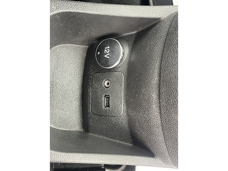 Used Ford Fiesta 2014 for sale - 77781117: Photo 31