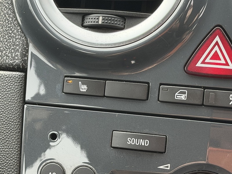 Used Vauxhall Corsa 2012 for sale - 77980793: Photo 38