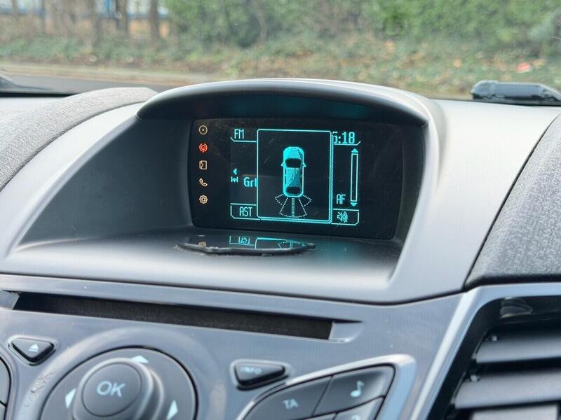 Used Ford Fiesta 2014 for sale - 77149403: Photo 33