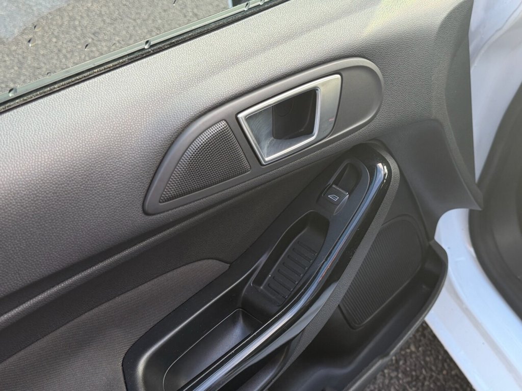 Used Ford Fiesta 2013 for sale - 77021818: Photo 32