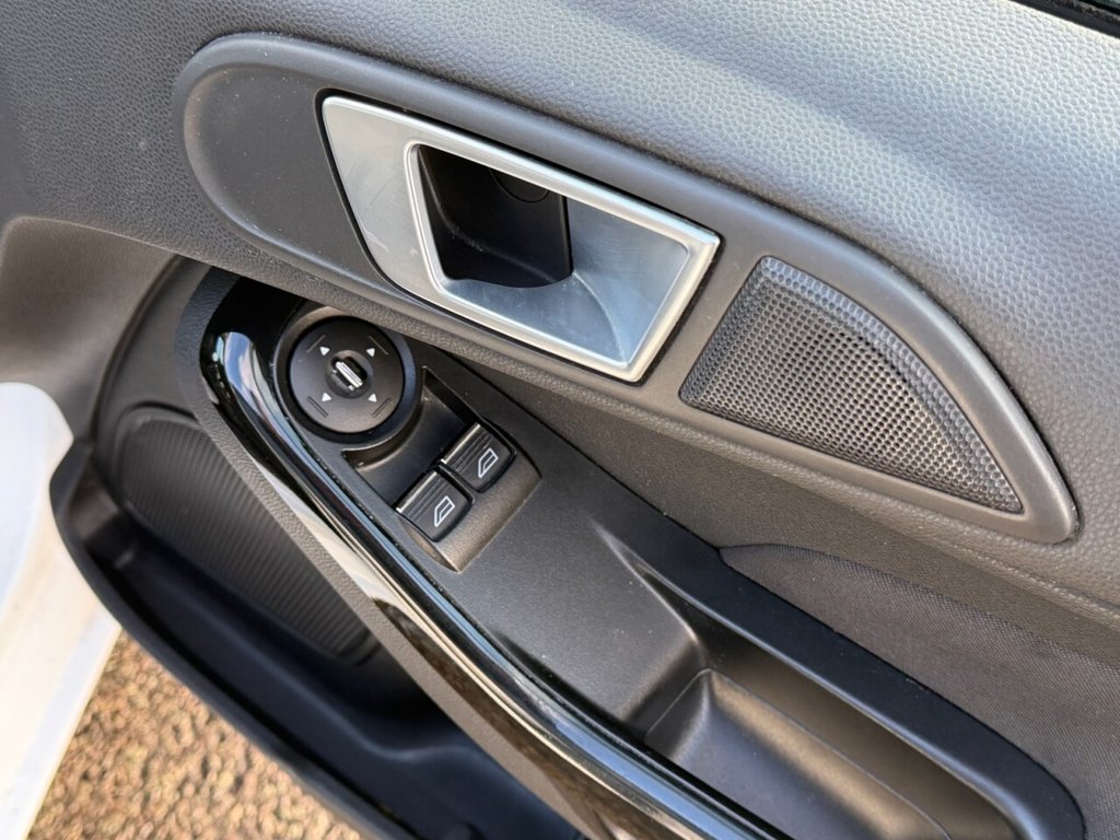 Used Ford Fiesta 2013 for sale - 77021818: Photo 33