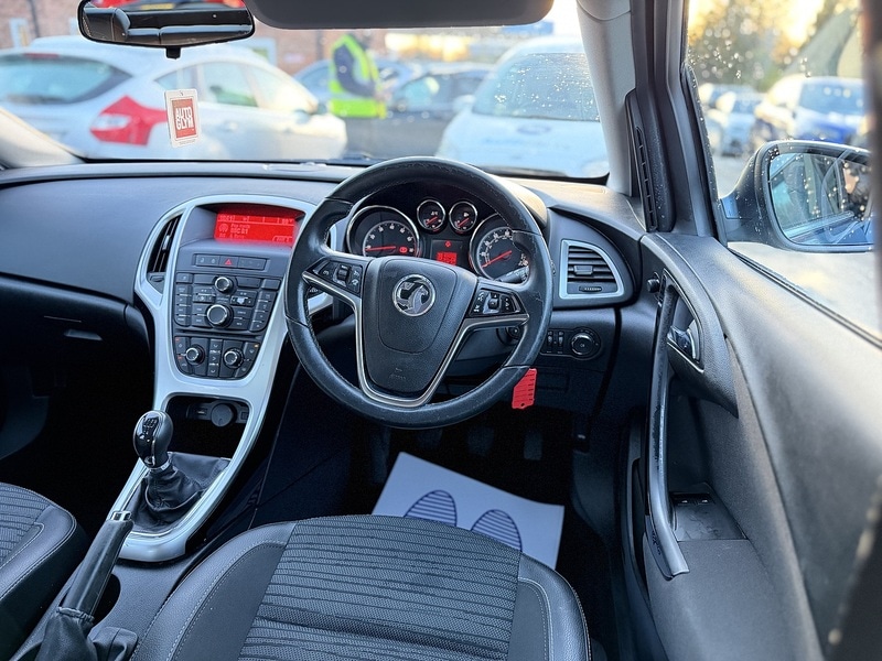 Used Vauxhall Astra 2015 for sale - 77164660: Photo 14