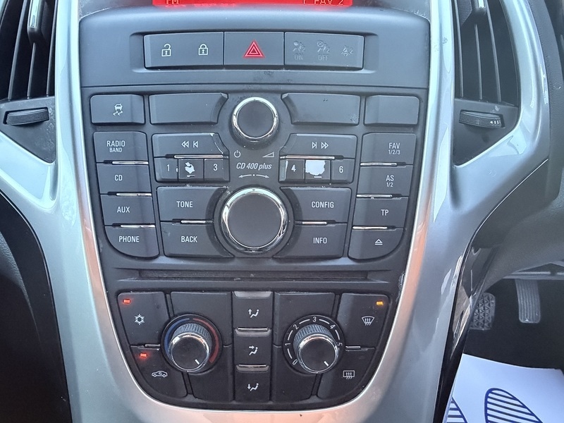 Used Vauxhall Astra 2015 for sale - 77164660: Photo 29