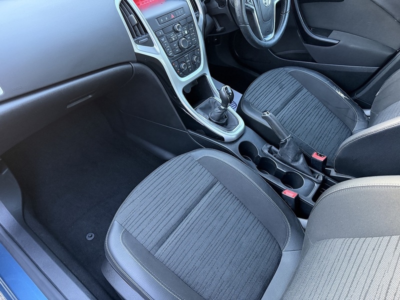 Used Vauxhall Astra 2015 for sale - 77164660: Photo 33