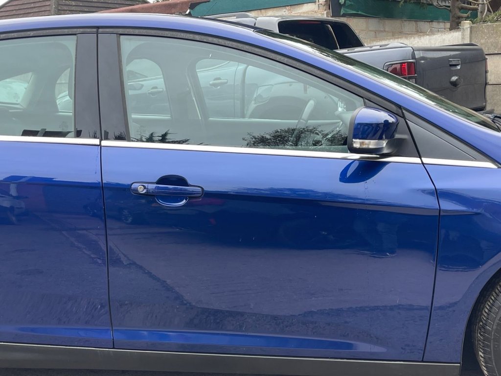 Used Ford Focus 2016 for sale - 76985815: Photo 4