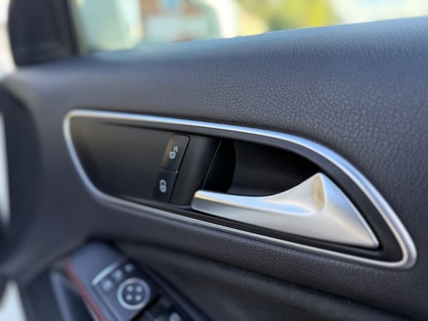 Used Mercedes-Benz A-Class 2013 for sale - 76333132: Photo 33