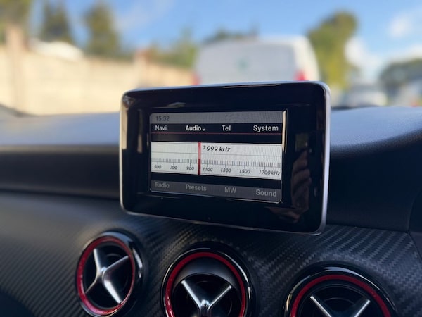 Used Mercedes-Benz A-Class 2013 for sale - 76333132: Photo 38