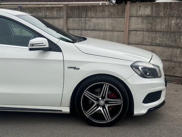 Used Mercedes-Benz A-Class 2013 for sale - 76333132: Photo 4