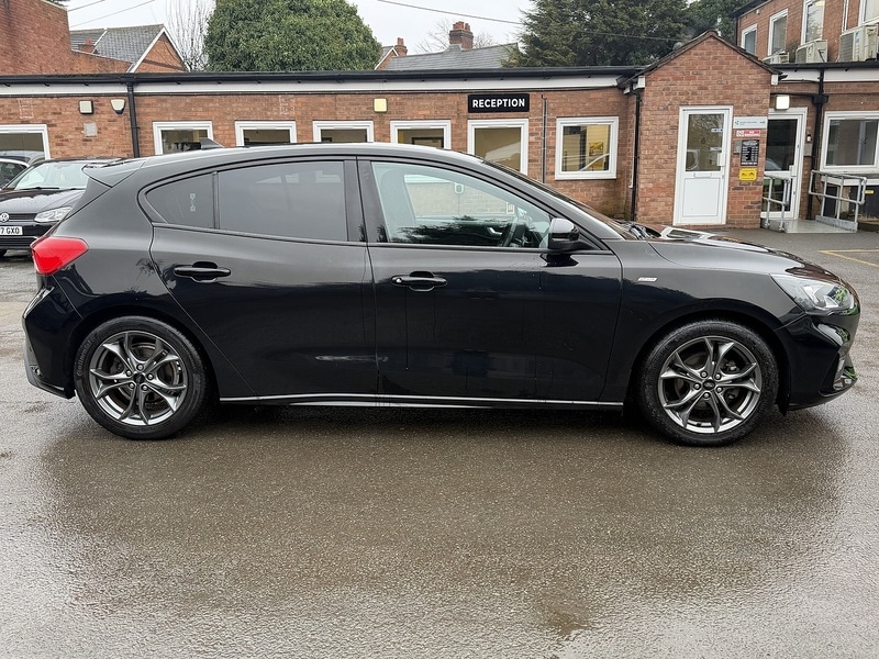 Used Ford Focus 2019 for sale - 77416773: Photo 11