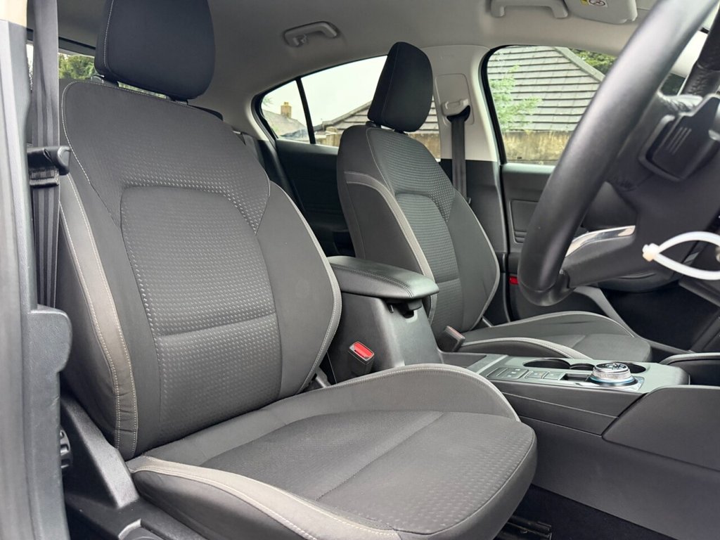 Used Ford Focus 2019 for sale - 76559238: Photo 21