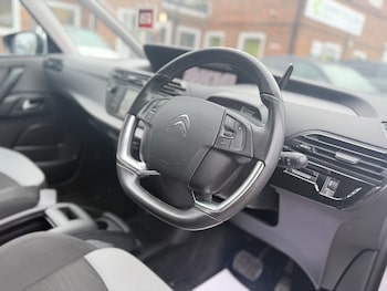 Used Citroen Grand C4 Picasso 2015 for sale - 78247748: Photo