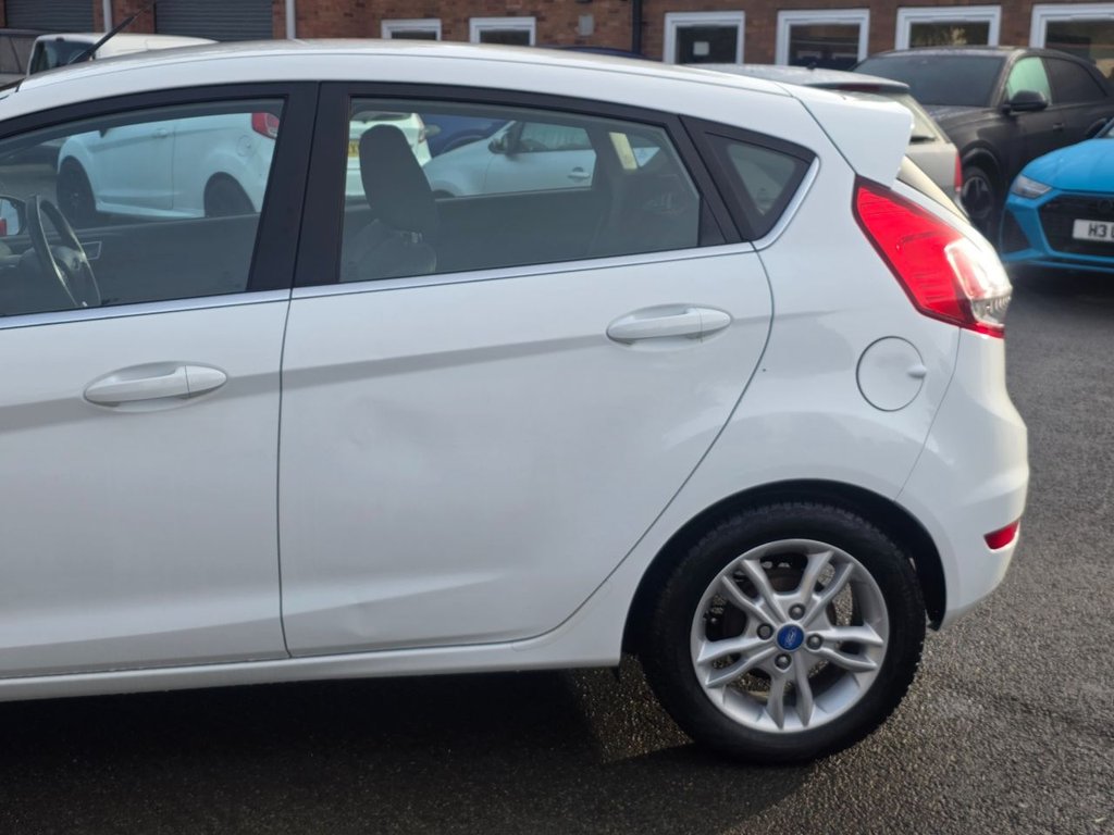 Used Ford Fiesta 2014 for sale - 76417616: Photo 13