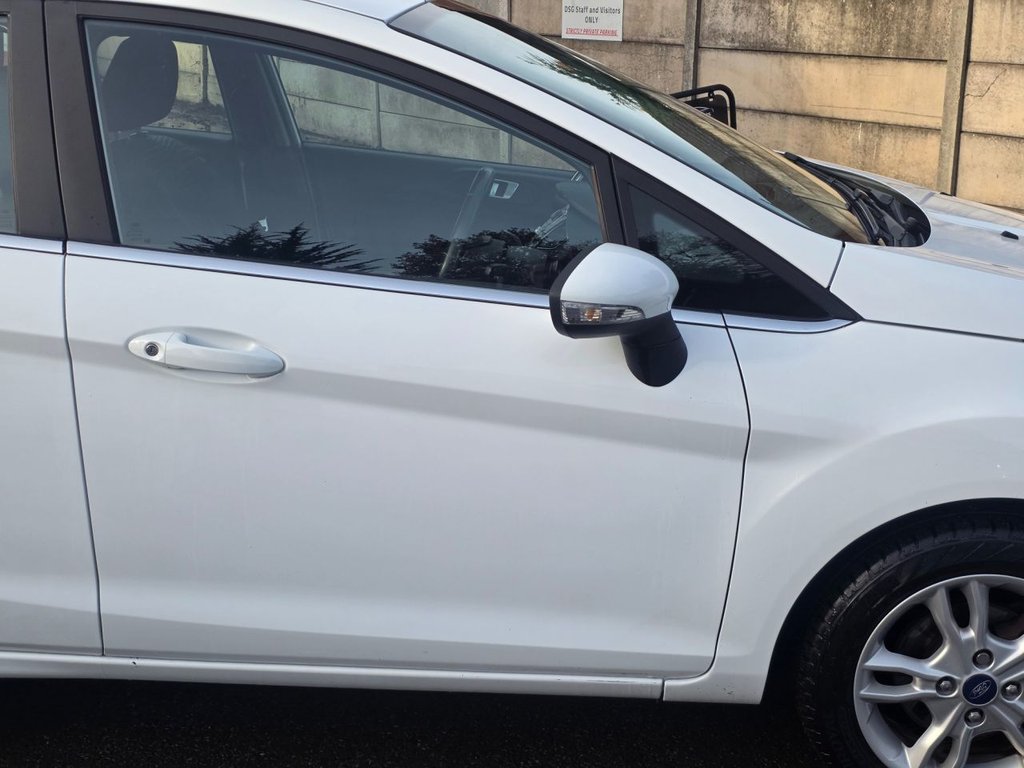 Used Ford Fiesta 2014 for sale - 76417616: Photo 5