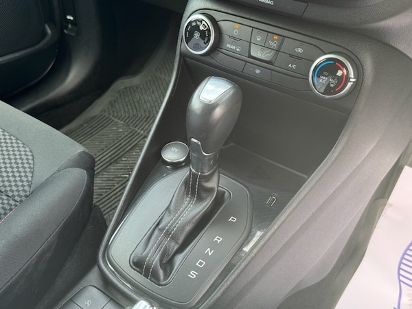 Used Ford Fiesta 2019 for sale - 76255901: Photo 29