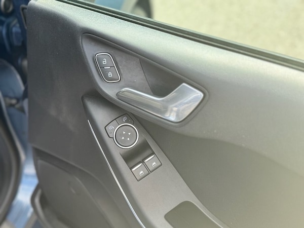 Used Ford Fiesta 2019 for sale - 76255901: Photo 50