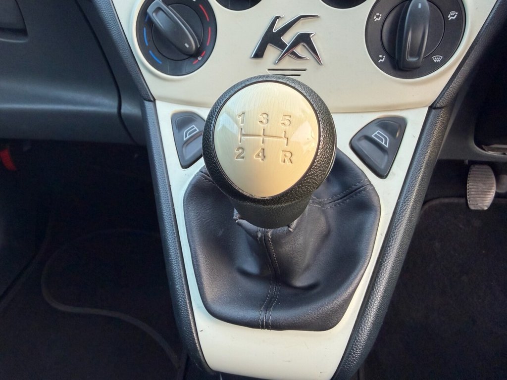 Used Ford Ka 2015 for sale - 76973475: Photo 32