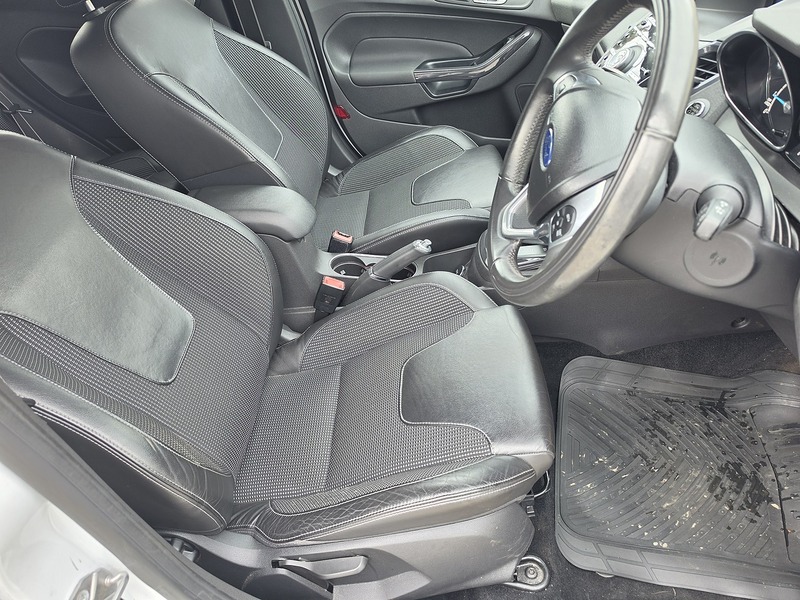Used Ford Fiesta 2014 for sale - 77998347: Photo 33