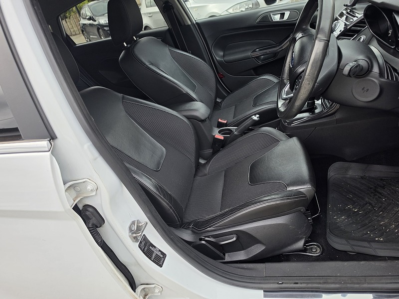 Used Ford Fiesta 2014 for sale - 77998347: Photo 37