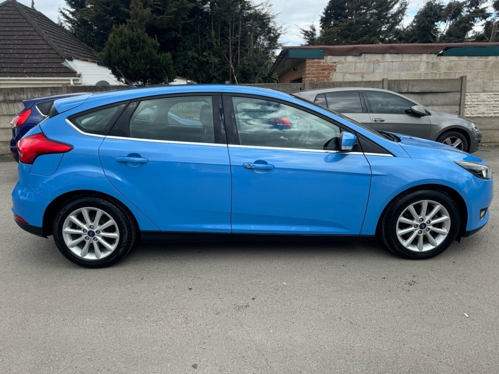 Used Ford Focus 2017 for sale - 76256203: Photo 10