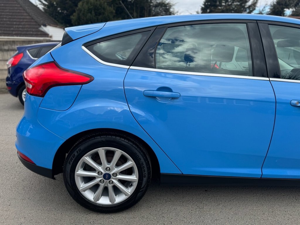 Used Ford Focus 2017 for sale - 76256203: Photo 11