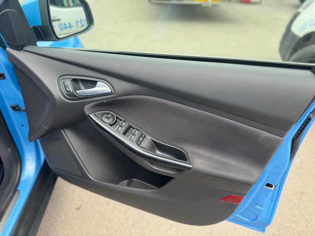 Used Ford Focus 2017 for sale - 76256203: Photo 48