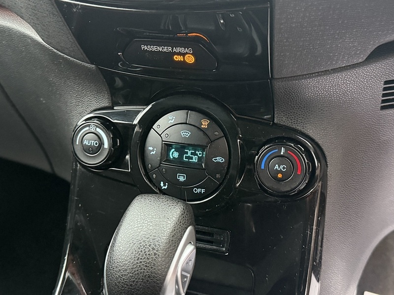 Used Ford Fiesta 2016 for sale - 77850865: Photo 39