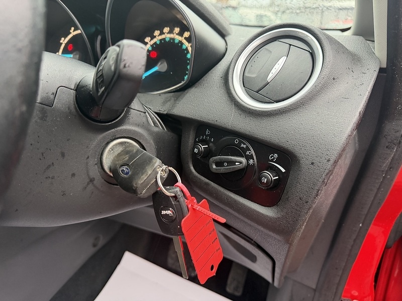 Used Ford Fiesta 2016 for sale - 77850865: Photo 41