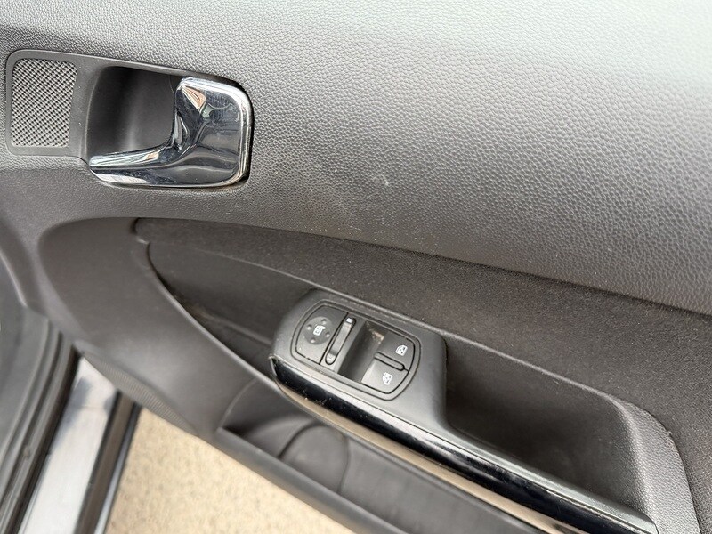 Used Vauxhall Corsa for sale - 77792601: Photo 52