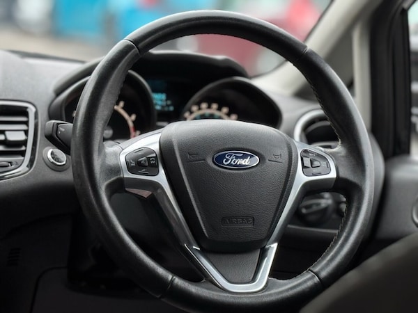Used Ford Fiesta 2016 for sale - 76267386: Photo 28