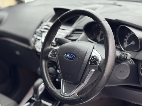 Used Ford Fiesta 2016 for sale - 76267386: Photo 3