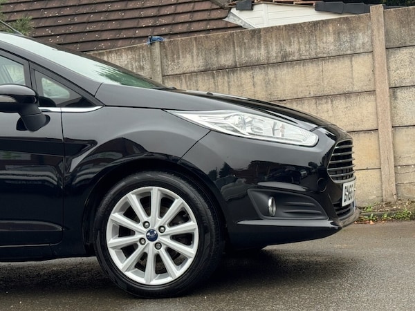 Used Ford Fiesta 2016 for sale - 76267386: Photo 9