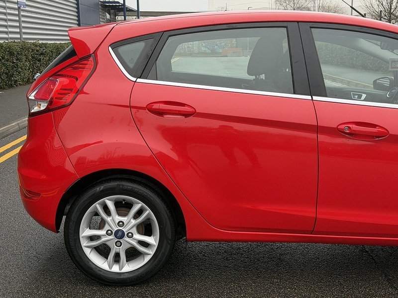 Used Ford Fiesta 2014 for sale - 77240710: Photo 24