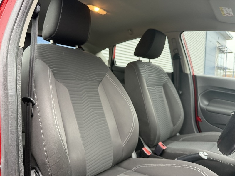 Used Ford Fiesta 2014 for sale - 77240710: Photo 33