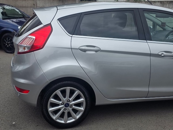 Used Ford Fiesta 2016 for sale - 76256101: Photo 10