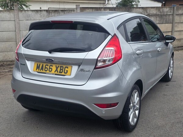 Used Ford Fiesta 2016 for sale - 76256101: Photo 11