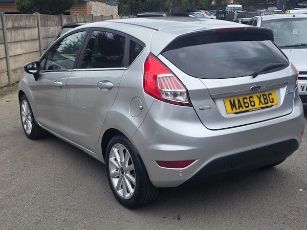 Used Ford Fiesta 2016 for sale - 76256101: Photo 21