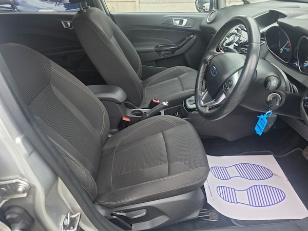 Used Ford Fiesta 2016 for sale - 76256101: Photo 30