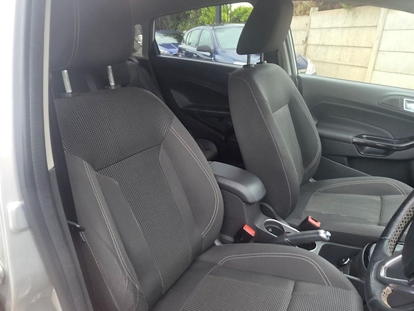 Used Ford Fiesta 2016 for sale - 76256101: Photo 32