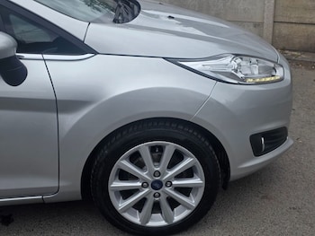 Used Ford Fiesta 2016 for sale - 76256101: Photo 4