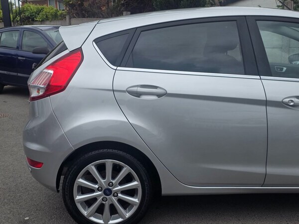 Used Ford Fiesta 2016 for sale - 76256101: Photo 9