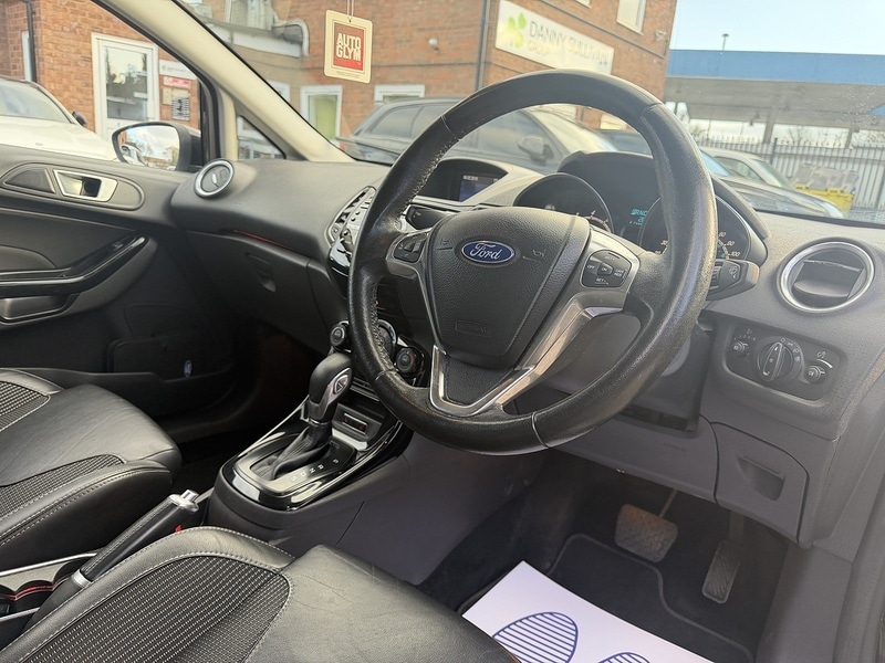 Used Ford Fiesta 2016 for sale - 78077240: Photo 12