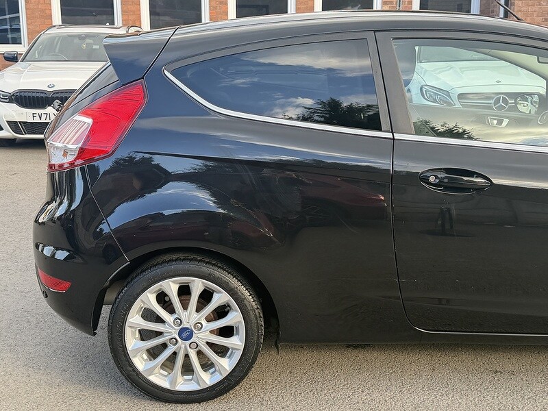 Used Ford Fiesta 2016 for sale - 78077240: Photo 14